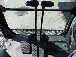 2018 CATERPILLAR 320 Best Selling Worldwide Carter 320 Used Excavator Crawler Excavator for All-terrain Use Used Cat Excavator - Product Image 3