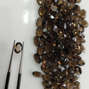 Cuarzo Ahumado Natural 7x5MM Corte Ovalado, Gema Suelta de la Mejor Calidad para la Fabricación de Joyas - Product Image 1