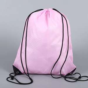 Sac à dos en polyester de qualité supérieure avec cordon de serrage, couleur noire, sac de sport de voyage en tissu avec logo personnalisé imprimé - Product Image 5