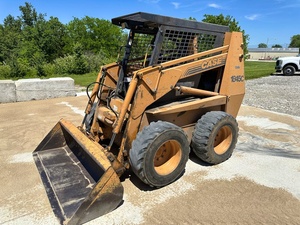 Cargadora compacta de ruedas hidráulica diésel Case SR150 usada | Equipos de Construcción y Agrícolas – La Mejor Venta al Por Mayor - Product Image 6