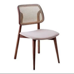 เก้าอี้รับประทานอาหารไม้สักแข็งหรูหราสไตล์สแกนดิเนเวียนพร้อมพนักพิงโค้งและเบาะนั่งสำหรับการตกแต่งภายในที่ทันสมัย - Product Image 1