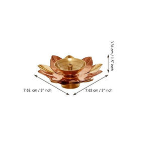 Diya en laiton avec un design complexe parfait pour Diwali et les célébrations Lumière spirituelle Diya en laiton faite à la main pour une maison rayonnante - Product Image 2