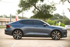 Sedán de Alto Rendimiento PO IE STAR 2 2022 con Motor Dual, Tracción en las Cuatro Ruedas, Batería de Litio, Asientos de Cuero y Neumáticos R18 - Product Image 5