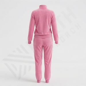Nouveaux ensembles à capuche en streetwear d'automne de haute qualité, respirants, à motifs unis, techniques élégantes, vêtements de sport personnalisés - Product Image 2