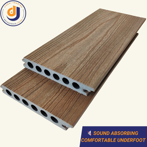 Surface 100 % imperméable et sans joint, et lames de terrasse en bois authentique avec matériau WPC Healthy Living pour l'extérieur et le bord de piscine. - Product Image 2