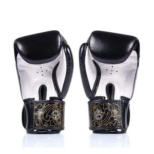 Fairtex x Reversal Boxing <b>Gloves</b> Black Gold Professional Training Sparring Fight <b>Gloves</b> Kickboxing MMA <b>Gloves</b> - Product Image 4