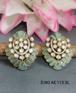 Moissanite de moda Mehandi Tops de moda y pendientes de tuerca Sku AE 115 SL/C1 - Product Image 3