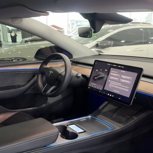Tesla Model Y Performance 2024 à succès rapide - Product Image 3