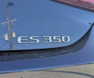 รถยนต์ Lexus ES 350 FWD SUV ปี 2024 มือสอง ภายในสีเข้ม เบาะหนัง คุณภาพสูง เกียร์อัตโนมัติ พวงมาลัยขวา/ซ้าย ขาย - Product Image 4