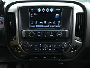 Chevrolet Silverado 1500 LT 2018, conduite à gauche - Product Image 6