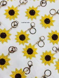 พวงกุญแจลูกปัดโลหะประดับด้วยลูกปัดรูปดอกเดซี่ใหม่พวงกุญแจลูกปัดรูปดอกทานตะวันแนวแฟชั่นสไตล์โบฮีเมียน - Product Image 4