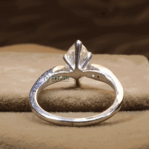 Marquesa y corte redondo diamante 7 piedra estilo anillo de compromiso para mujer - Product Image 4