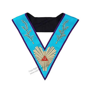 Regalia Collars Craft District Grand Master Chain Collar Cadena de oro masónico y joyas con respaldo de terciopelo azul Regalia Chain Co - Product Image 3