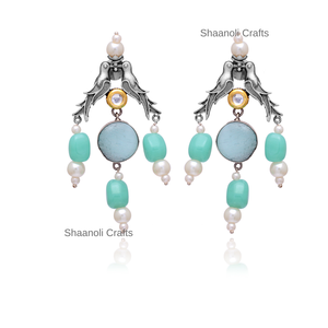 Belles boucles d'oreilles en pierres précieuses bleues Boucles d'oreilles Jhumkaas oxydées en argent pour femmes et filles pour la fête de mariage et Mehndi Wear - Product Image 1