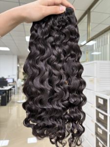 Extensions de cheveux naturels ondulés bruts du Cambodge en gros, 100 % cheveux humains bouclés birmans bruts alignés sur les cuticules, lots de cheveux, fournisseur - Product Image 2
