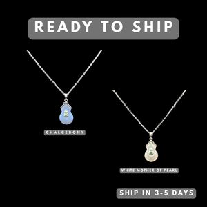 Colgante de Calabaza China Wu Lou (Buena Fortuna y Protección) de Plata de Moda con Piedra Natural de Ágata Roja y Tsavorita |   OEM - Product Image 5