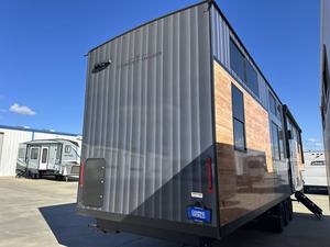 ¡Gran Oferta! Remolque de Viaje Usado Forest River Cedar Creek Cottage 41FWC 2025, Moderno y Ligero, para 3-8 Personas - Product Image 6