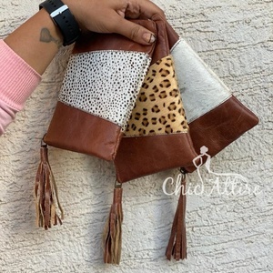 Haute qualité cheveux sur imprimé Animal en cuir de vachette véritable gland pochette à fermeture éclair pour les femmes personnalisé luxe concepteur pochette sac à main - Product Image 1