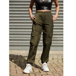 Pantalons cargo taille haute pour femmes grandes tailles, pantalons de jogging amples avec plusieurs poches - Product Image 4