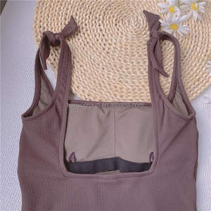 Traje de baño para mujeres americanas de exportación, traje de baño marrón de Seersucker, traje de baño sólido, traje de baño Halter sin espalda, traje de baño elegante para mamá - Product Image 5