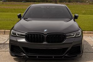 รถยนต์บีเอ็มดับเบิลยู 540i xDrive Turbo 6 สูบ ขับเคลื่อนสี่ล้อ รุ่น M Sport Package ปี 2021 สภาพดี ใช้งานน้อย - Product Image 1