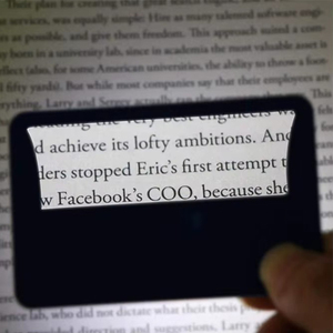 ओम क्रेडिट कार्ड आकार की जेब आवर्धक लेंस 3x लाउप फ्रेनल आवर्धन - Product Image 3