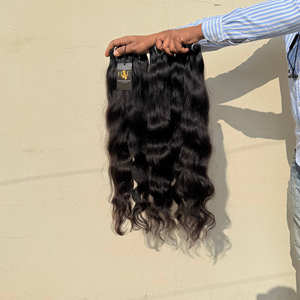 Cabello crudo Wefted Indian Virgin Raw Ondulado recto Rizado Cabello Tejido Brasileño visón cabello humano natural negro Rizado paquetes - Product Image 2