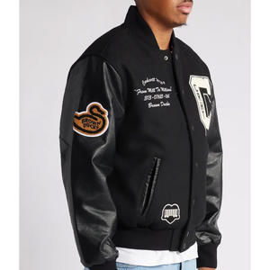 Veste d'hiver unisexe avec poches Streetwear personnalisé en gros pour hommes col montant veste de basket-ball avec logo à l'avant - Product Image 1