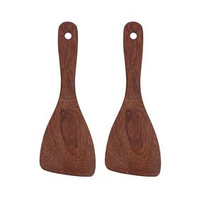 Cuchara de madera de primera calidad hecha a mano con aspecto rústico duradero Utensilio de cocina de agarre cómodo Perfecto para revolver y servir - Product Image 2