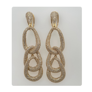Pendientes de diamantes naturales de calidad superior Accesorios de moda para bodas y fiestas disponibles para la venta - Product Image 5