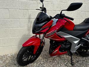 Vissar 125cc (Motocyclette) Doncaster de haute qualité - Product Image 4