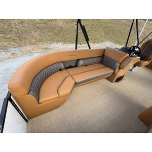 Harris Cruiser 230 SL 2026, Casco de Fibra de Vidrio, Ancho de 8'6'', Motor Fuera de Borda, Barco a Gasolina - Product Image 3
