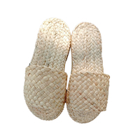 Chaussures en jacinthe d'eau pour femmes avec pompon coloré, pantoufles en paille, doublure en coton jetable pour l'intérieur, pour le printemps, l'été, l'automne et l'hiver