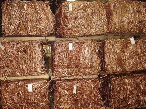 Achetez du fil de cuivre 100% pur, de haute qualité, brillant, de qualité supérieure, en vente et prêt à l'exportation dans le monde entier - Product Image 4