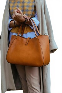 Exportateur indien Sac de travail en cuir Sac à main professionnel pour femmes pour le bureau et les affaires pour l'approvisionnement mondial - Product Image 4