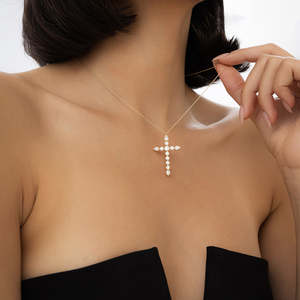 Pendentif croix en diamant de laboratoire de formes variées raffinées 1,25 ct E-F VS Or 14 carats, idéal pour les occasions spéciales, les fêtes, cadeau, classique, fait main - Product Image 3