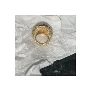 Мужское кольцо с бриллиантом из белого золота, 14 карат