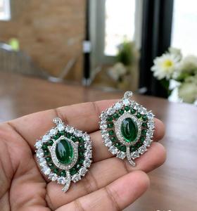 ต่างหูสตั๊ดดีไซเนอร์ต่างหูทับทิมหรูหราสำหรับผู้หญิงเครื่องประดับแฟชั่น - Product Image 2