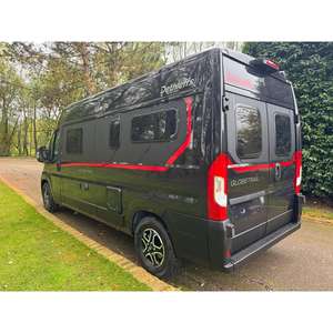 Autocaravana Dethleffs Globetrial 600 DS con Conversión de Furgoneta, Transmisión Automática, 4 Plazas, Color Negro - Product Image 5