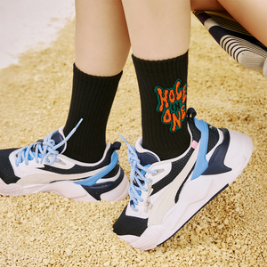 ถุงเท้ากอล์ฟแบบหนาพิเศษจากเกาหลี ถุงเท้ากีฬาประสิทธิภาพสูง ระบายอากาศได้ดี ซึมซับความชื้น สำหรับกอล์ฟและกีฬากลางแจ้ง - Product Image 4