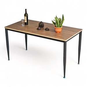 Juego de Mesa de Comedor Rectangular Estilo Industrial 140x70cm, Base de Contrachapado con Placa de Roca, Patas de Hierro, Sistema de Montaje Estable CONE BA68172 - Product Image 1