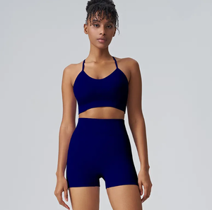 Conjunto de entrenamiento sin costuras de 2 piezas personalizado para mujer, Top corto de manga larga y mallas, ropa deportiva para yoga, gimnasio y fitness - Product Image 3