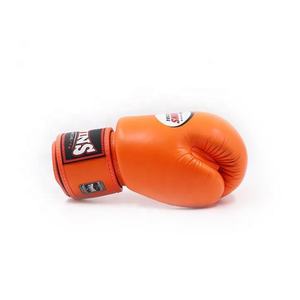 Gants de sparring Muay Thai de qualité supérieure Twins Special, fabrication sur mesure de couleur personnalisée avec du cuir de vache véritable, gants d'entraînement pour adultes - Product Image 6