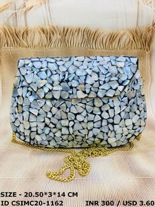 กระเป๋าคลัทช์งานออกแบบทำมือโดยช่างฝีมือชาวอินเดีย ประดับด้วยโลหะเหล็กแบบโมเสก สำหรับงานปาร์ตี้ งานเฉลิมฉลอง และโอกาสพิเศษของผู้หญิง - Product Image 6