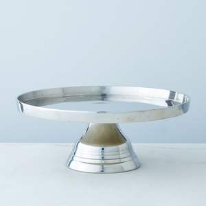 Support à gâteau en métal au design simple et décoratif pour les événements festifs, ajoutant une touche artistique élégante à la table de desserts - Product Image 4