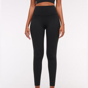 ชุดออกกำลังกายผู้หญิงพร้อมโลโก้แบบกำหนดเอง กางเกงโยคะเอวสูงยกกระชับสะโพก สำหรับวิ่ง เล่นกีฬา ฟิตเนส และโยคะ - Product Image 1