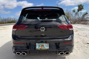 Volkswagen Golf R 2024 Usado en Buenas Condiciones - Product Image 4