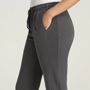 Pantalon d'extérieur personnalisé pour femme Pantalon de survêtement décontracté à jambes larges avec poches de jogging Pantalon de jogging pour femme - Product Image 3