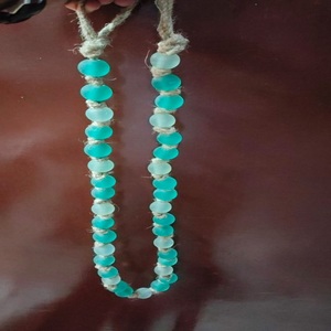 ลูกปัดแก้วสีฟ้าขุ่นแบบด้าน ผลิตตามสั่งจำนวนมาก สำหรับงานฝีมือ ตกแต่ง รับผลิตแบบ OEM จากโรงงานโดยตรง สำหรับทำสร้อยคอ - Product Image 1