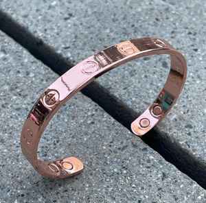 Bracelet de thérapie magnétique élégant en cuivre pur pour le soulagement de la douleur et la guérison - Product Image 1
